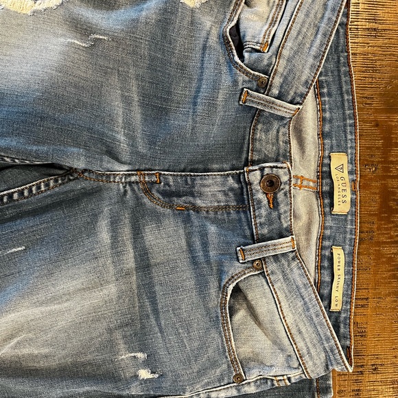 BKE,Guess Jeans GREAT Condition! - Picture 4 of 16